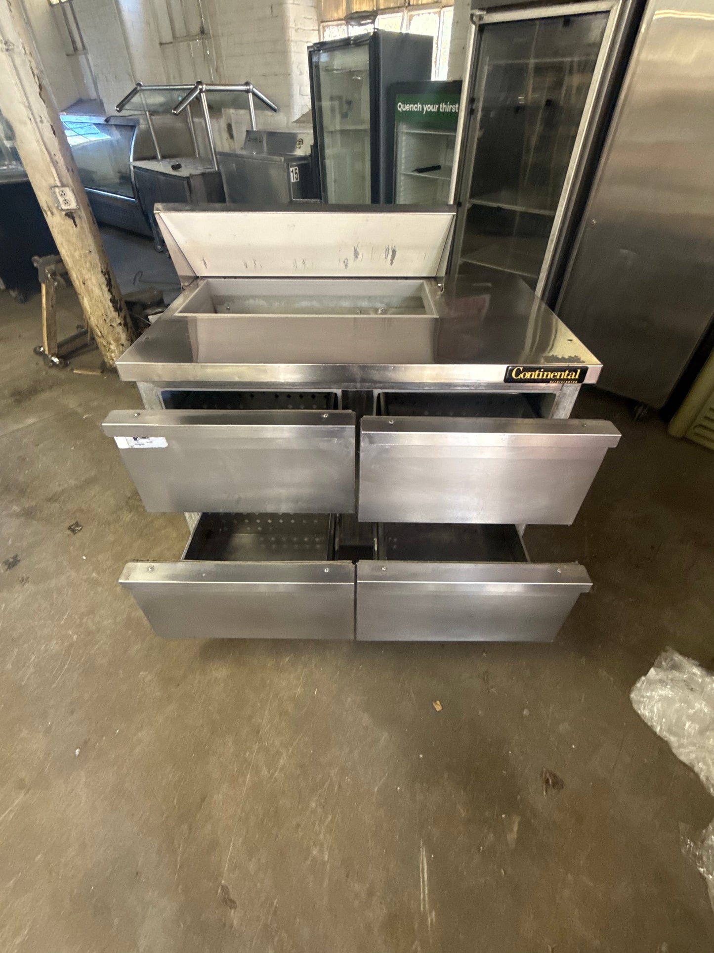 CONTINENTAL 48” SANDWICH PREP UNIT REFRIGERATOR COOLER USED WITH 4 DRAWERS