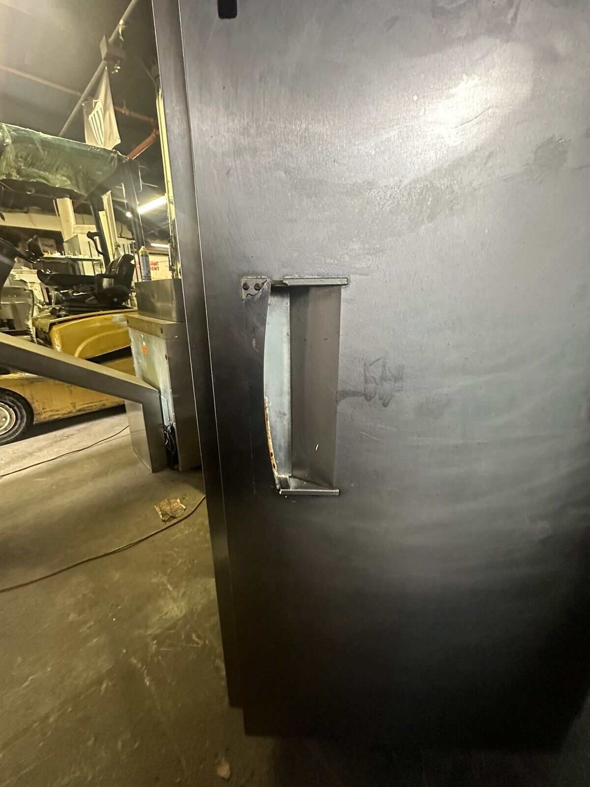 44046889
