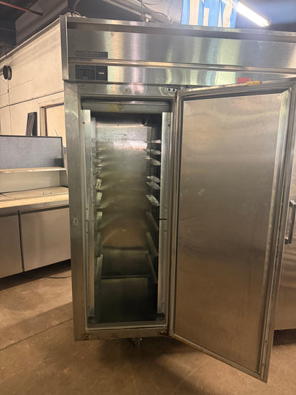 COMMERCIAL 3 DOOR STAINLESS STEEL REACH IN REFRIGERATOR USED 74”