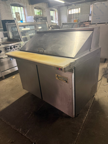 AVANTCO 48” MEGATOP REFRIGERATOR SANDWICH PREP TABLE COOLER USED