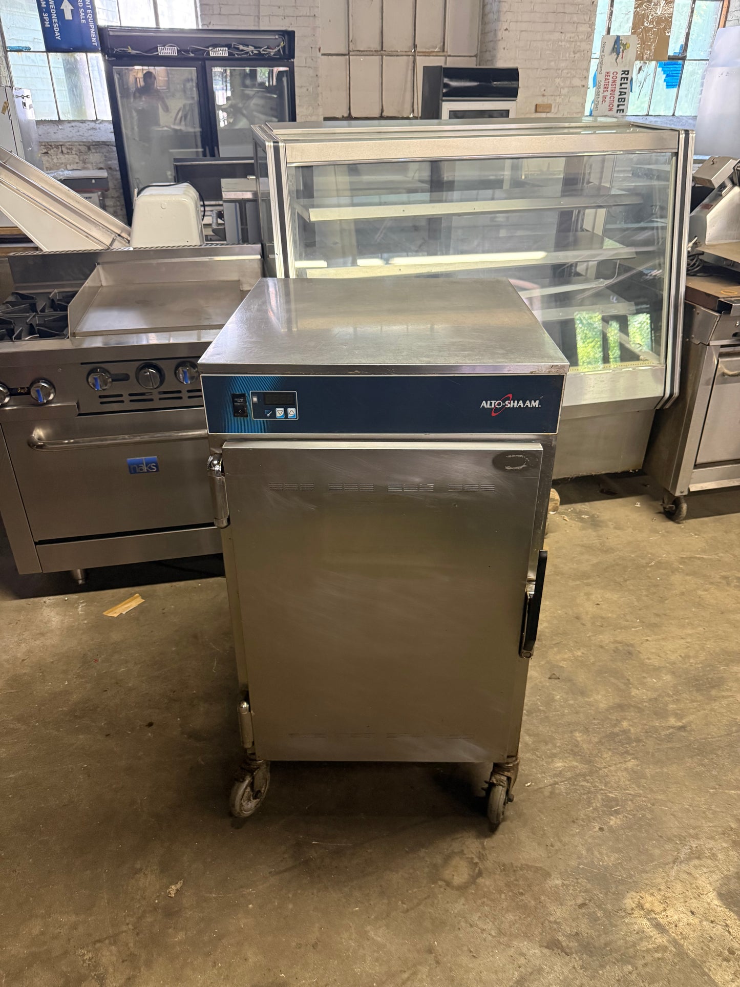 AltoShaam 1200S Low Temperature Mobile Holding Cabinet Food Warmer USED (2) AVAILABLE