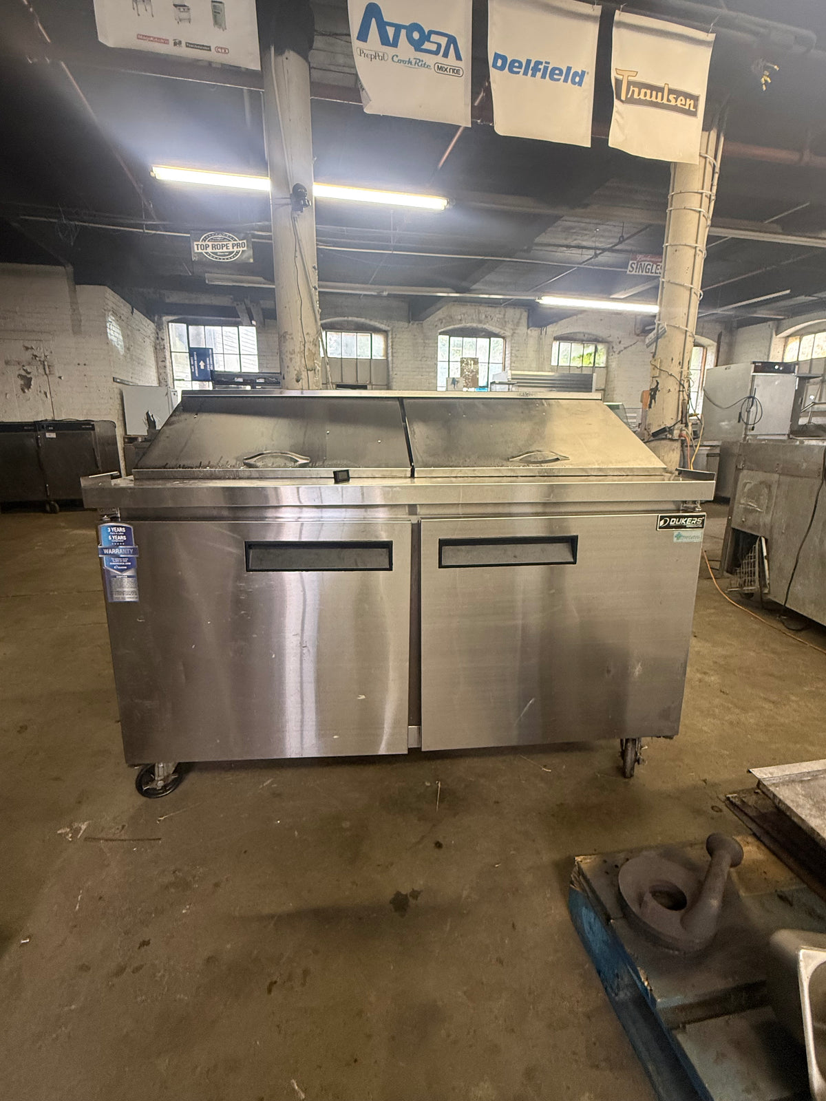 DUKERS DSP60 60” MEGATOP SANDWICH PREP TABLE COOLER USED
