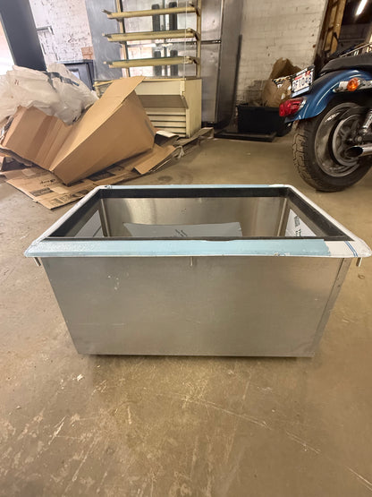 ADVANCED TABCO 27” x 18” DROP IN ICE BIN BRAND NEW SCRATCH AND DENT