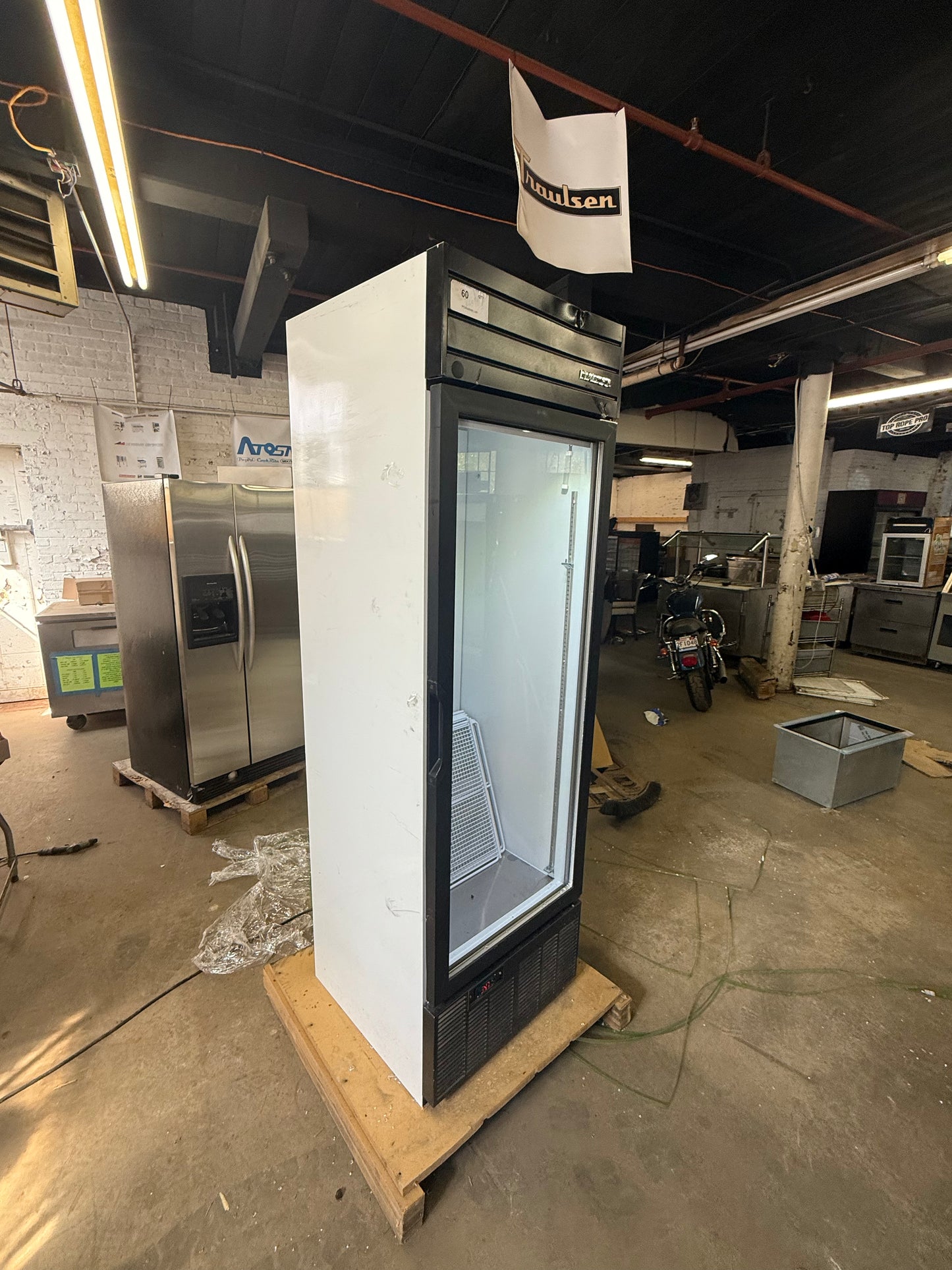 HABCO SE18 GLASS DOOR REFRIGERATOR MERCHANDISER COOLER BRAND NEW SCRATCH AND DENT