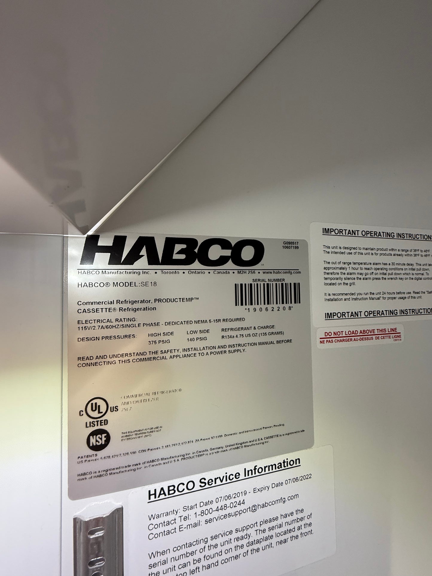 HABCO SE18 GLASS DOOR REFRIGERATOR MERCHANDISER COOLER BRAND NEW SCRATCH AND DENT