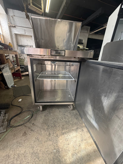 MIGALI 27” USED MEGATOP REFRIGERATOR COOLER PREP TABLE