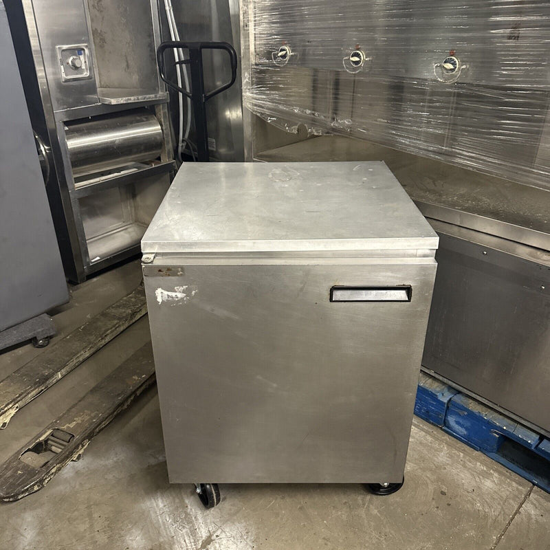 DELFIELD 27” USED UNDERCOUNTER REFRIGERATOR COOLER