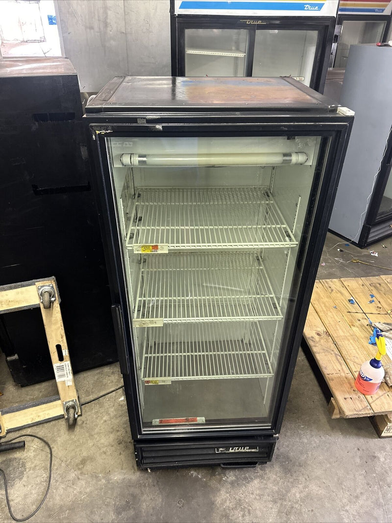 TRUE GDM-12 USED SINGLE GLASS DOOR REFRIGERATOR COOLER MERCHANDISER