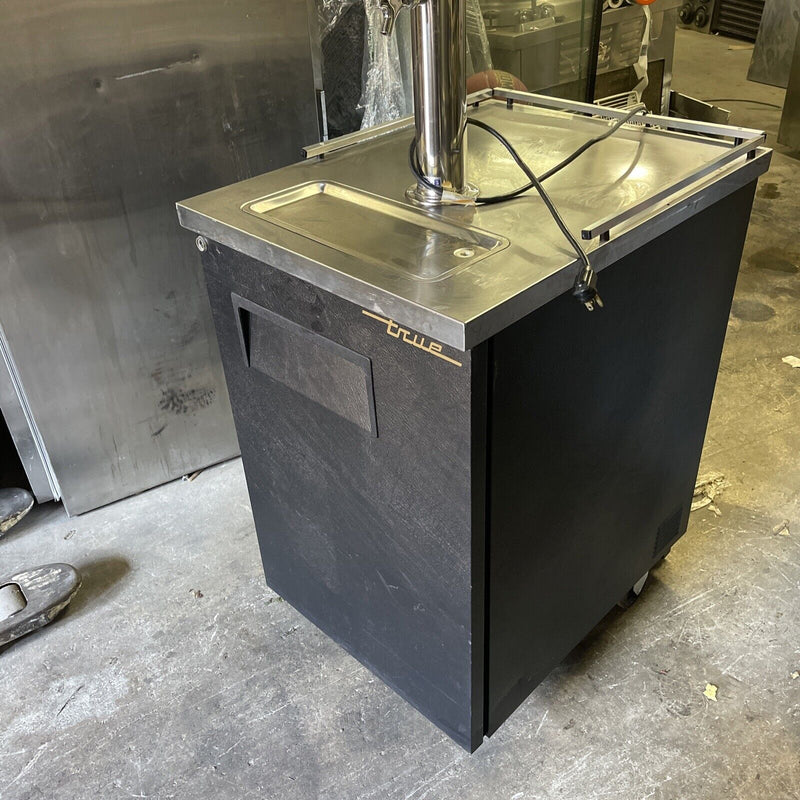 True TDD-1-HC 24" Kegerator Beer Dispenser w/ (1) Keg Capacity USED