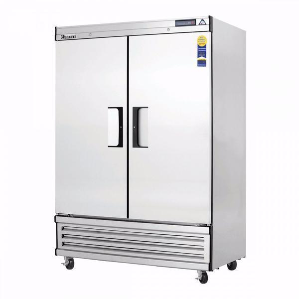 Everest EBSF2 49-5/8" Two Section Solid Door Upright Reach-In Freezer