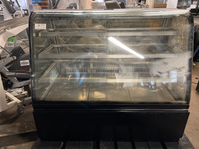 FEDERAL CGHIS1-2 COMMERCIAL 59” USED  REFRIGERATED DISPLAY CASE BROKEN GLASS